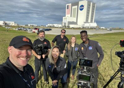 Crew and Boeing team in front of VAB